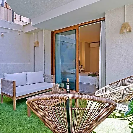 Auberge de jeunesse Olivia *